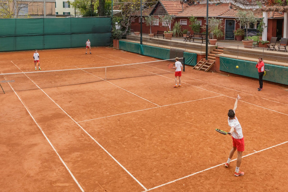 <Scuola tennis del Tennis Club di Genova